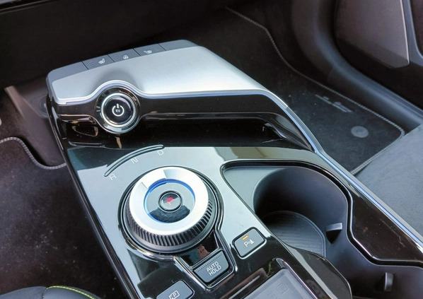 Kia EV6 cena 283900 przebieg: 10, rok produkcji 2023 z Poznań małe 742
